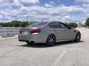 BMW M5 30 Jahre 2015 года 